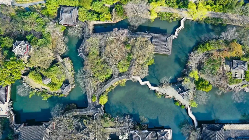 Сад скромного чиновника