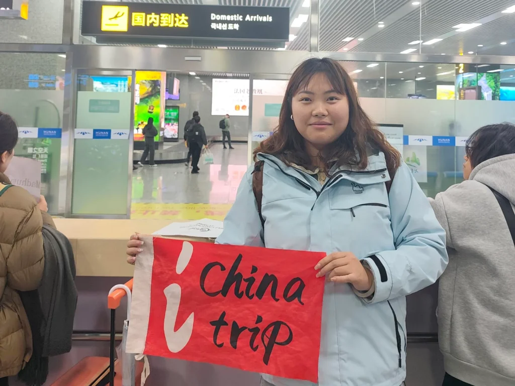 Гид встретит вас в аэропорту или на железнодорожном вокзале