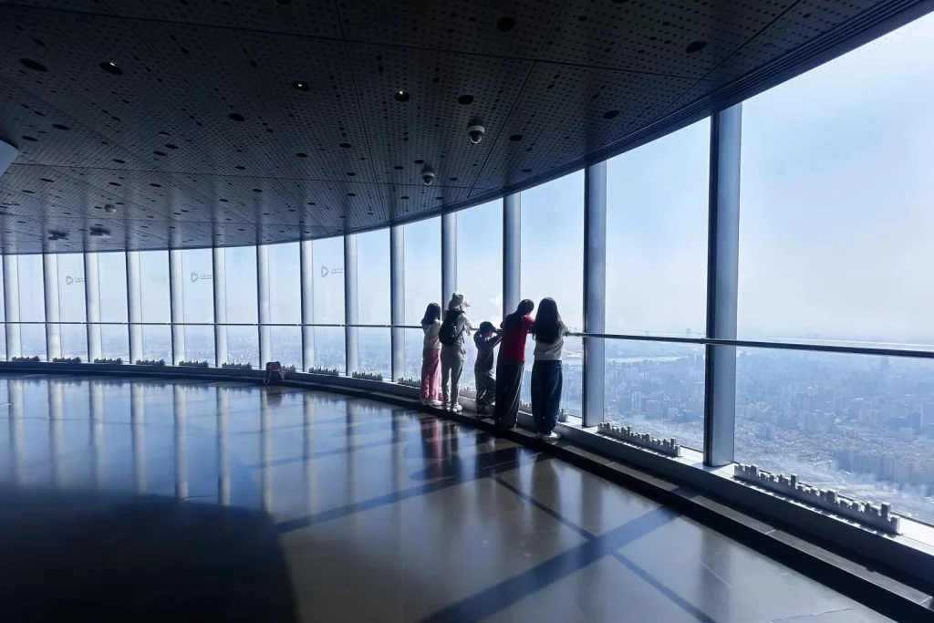 Подъём на Восточная жемчужина