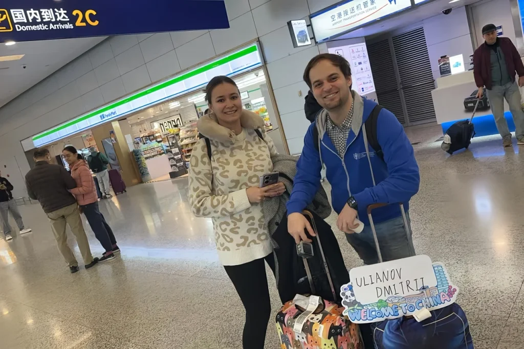 Гид встретит вас в аэропорту или на железнодорожном вокзале