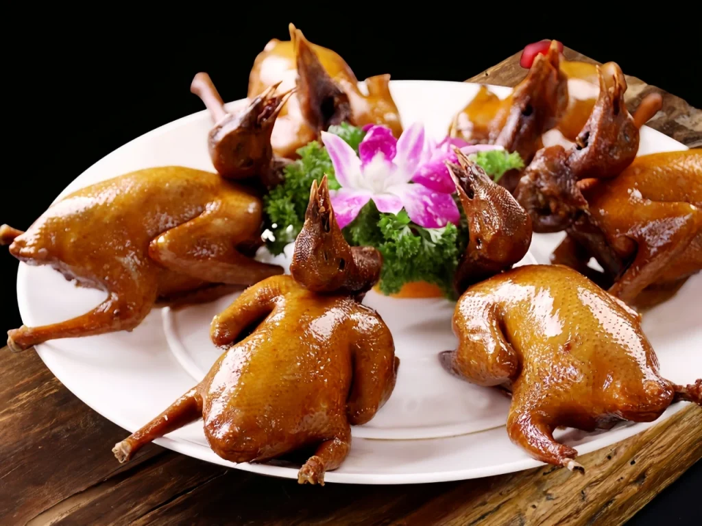 Молочный голубь Гуаньмина