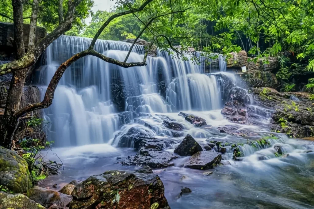 Водапад Гудун