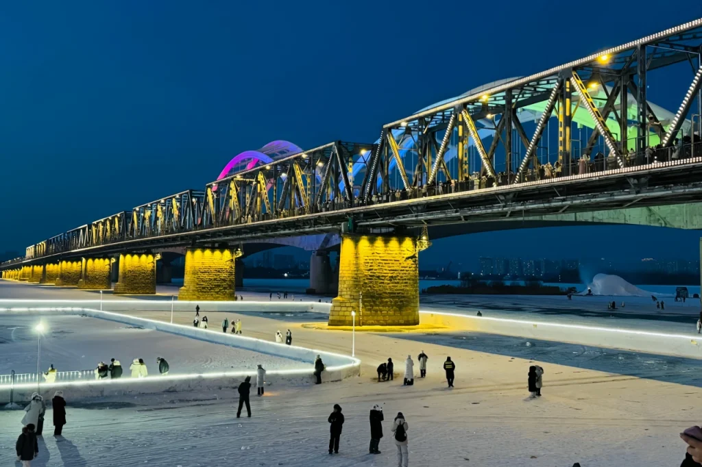 Железнодорожный мост через Сунгари (Старый мост)