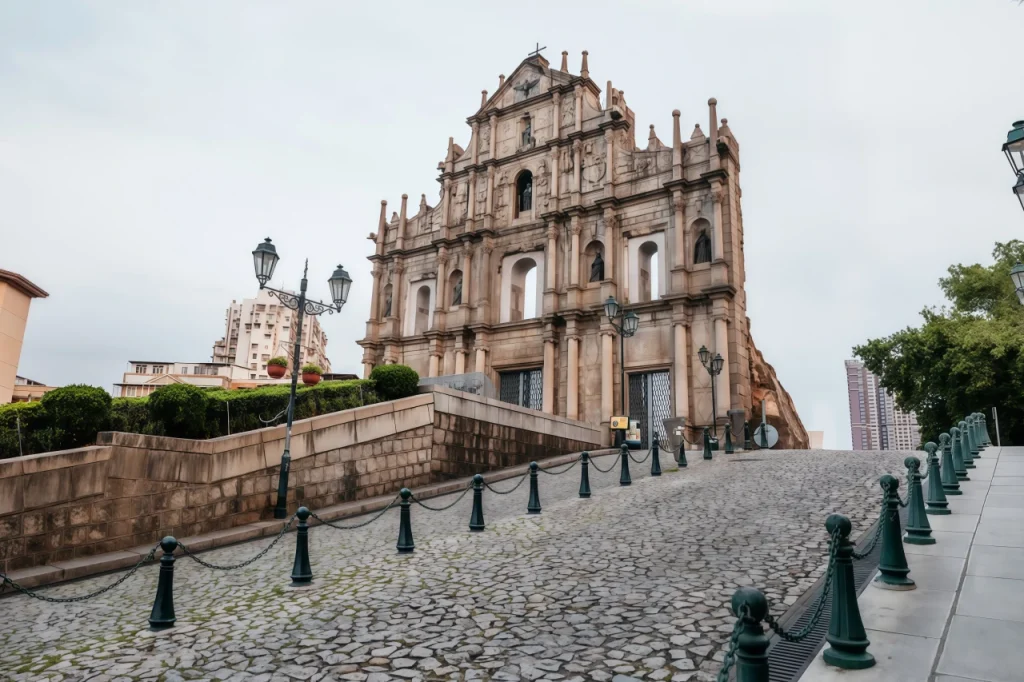 Руины собора святого павла