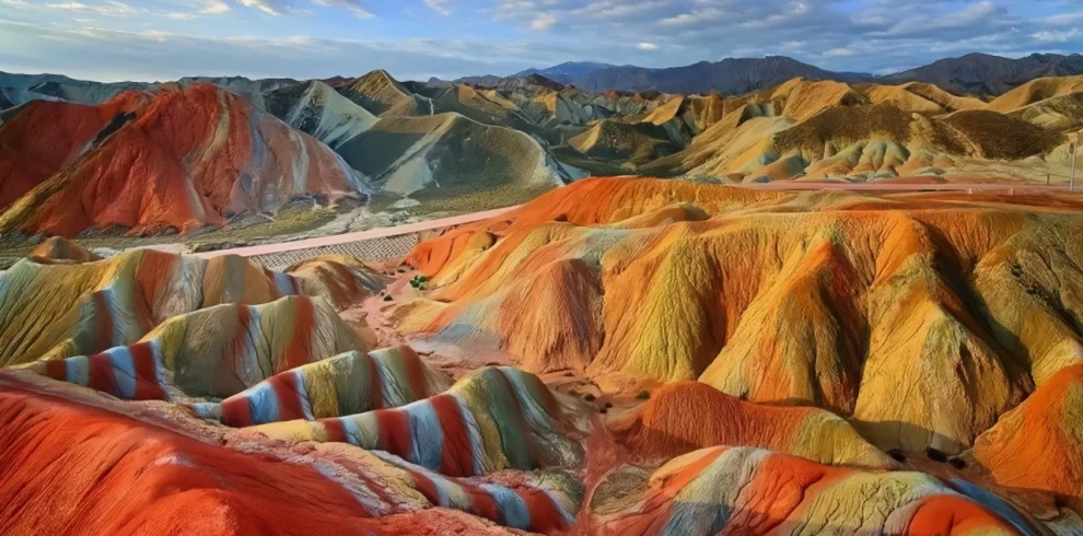 национальный геопарк Чжанье Данься