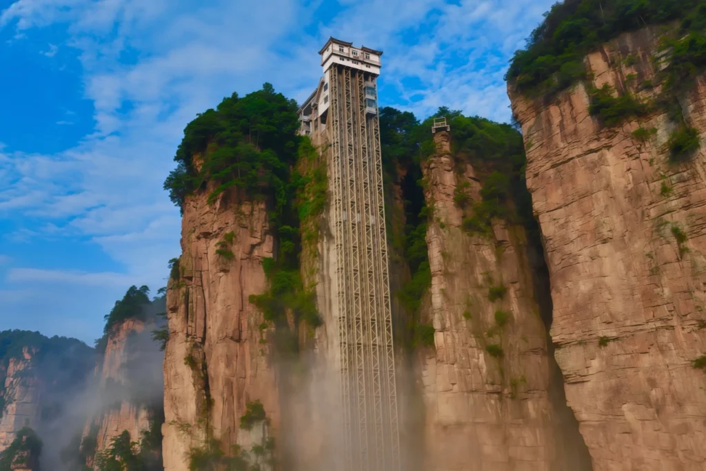 Лифте Байлун (Bailong)