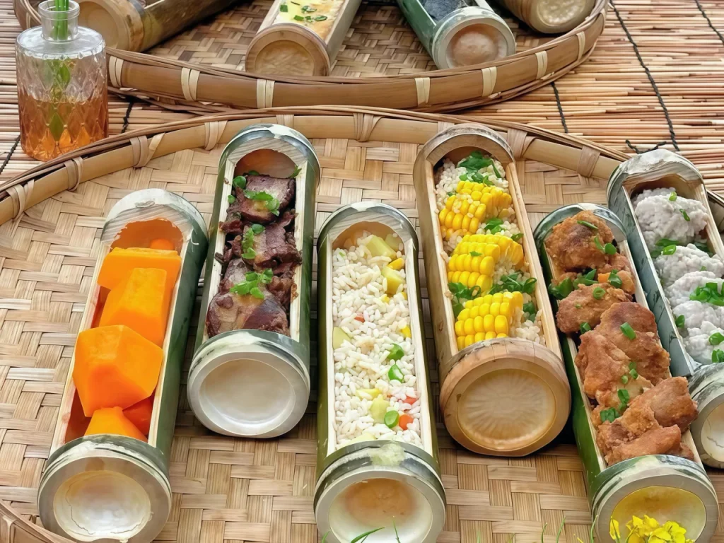 Рис в бамбуке