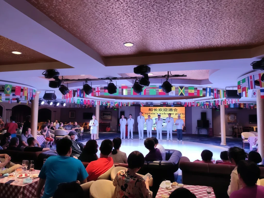 Приветственный прием у капитана