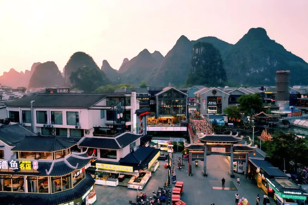 Западной Улице в Яншо