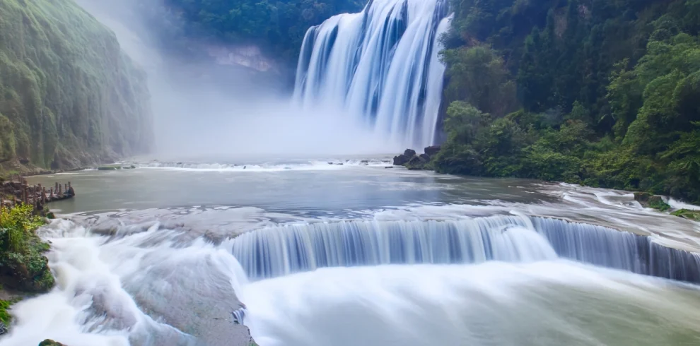 Водопад Хуангошу